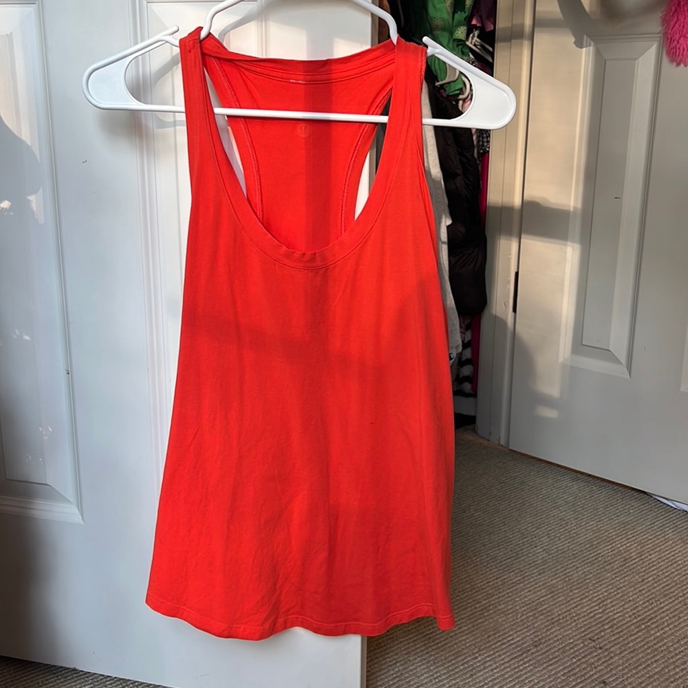 LULULEMON coral tank size 6